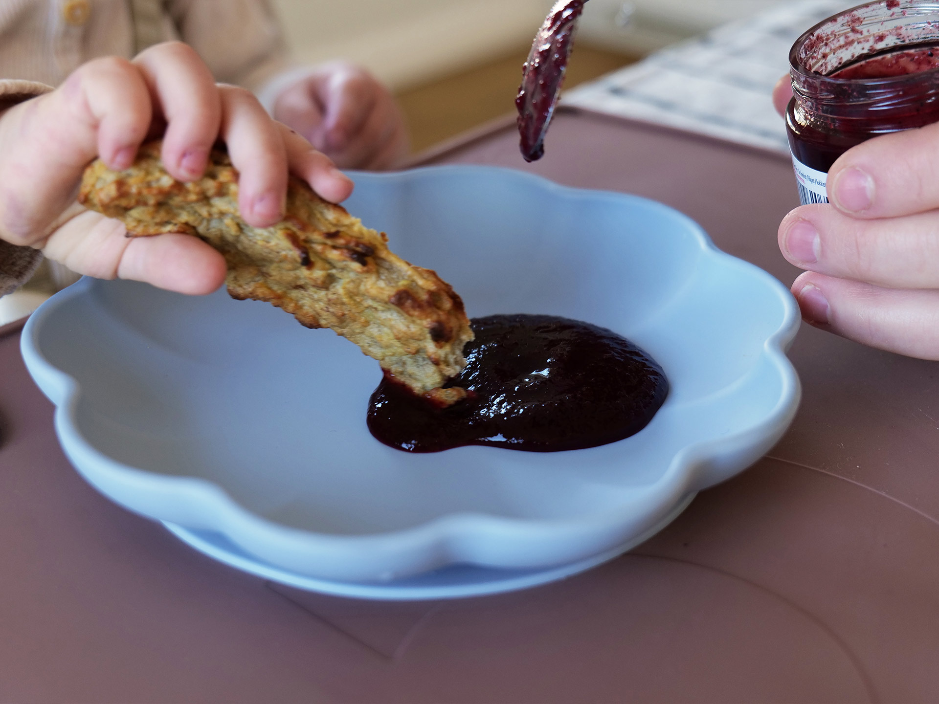 Grødpinde med smag af kanelsnegl - Semper Barnmat